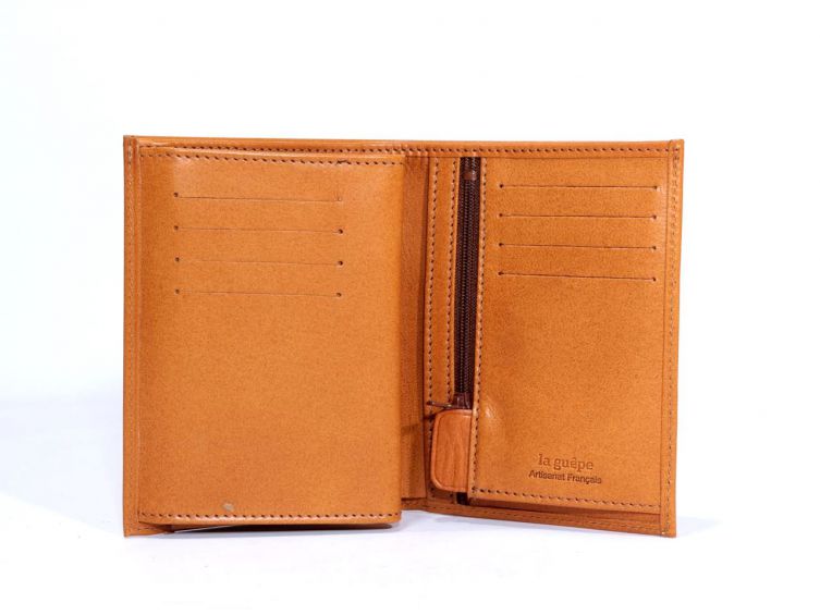 Trois types de portefeuille homme