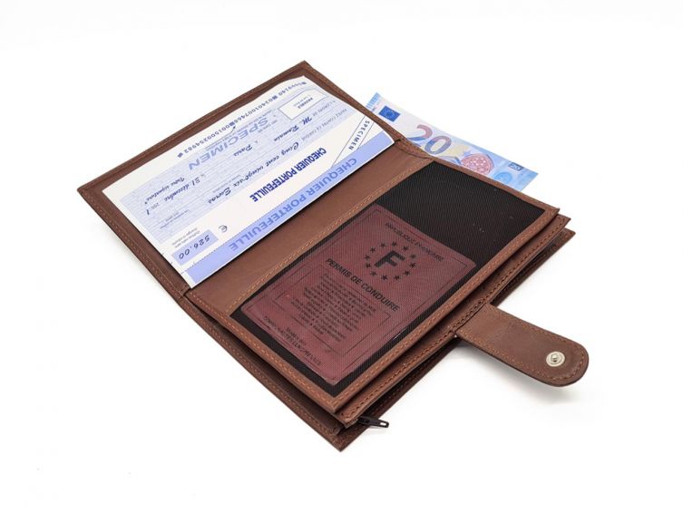 les avantages d avoir un petit portefeuille pour homme