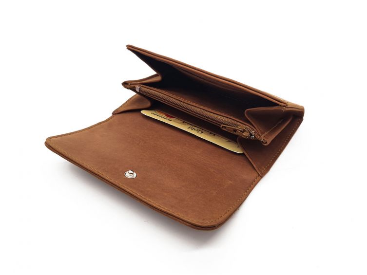 types de portefeuilles en cuir pour femmes