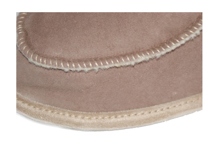 pantoufle en laine une declaration de mode contemporaine