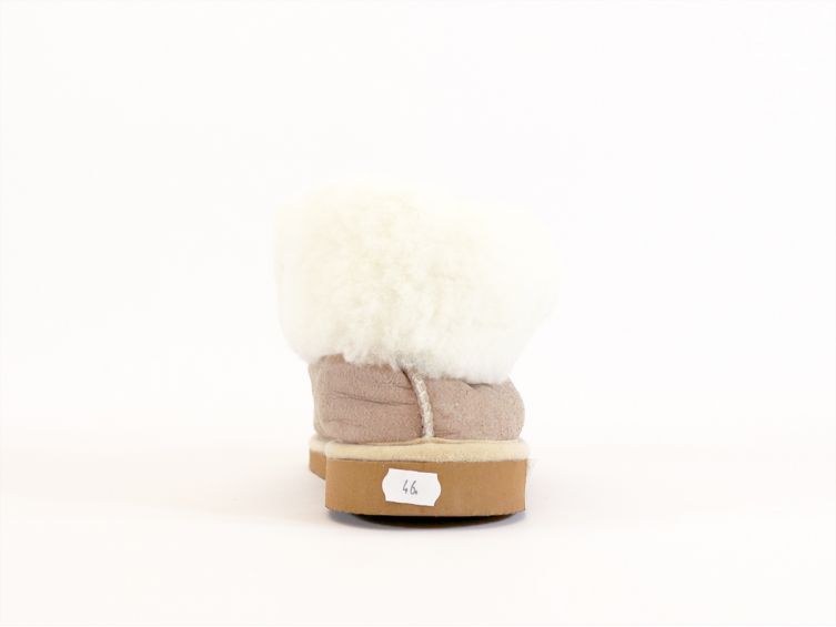 pantoufles en cuir a la mode